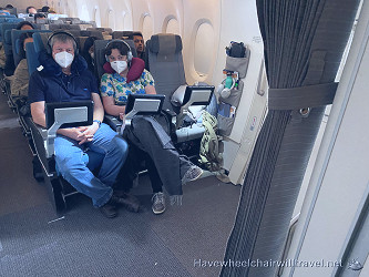 Singapore Airlines economy class review - Have Wheelchair Will Travel